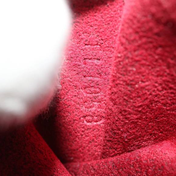 LOUIS VUITTON Wapiti Clutch Bag - Picture 6 of 16